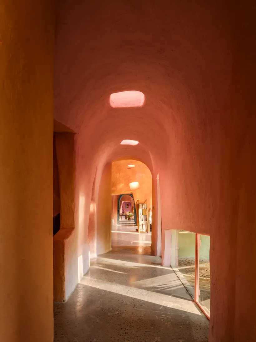 The terracotta corridor